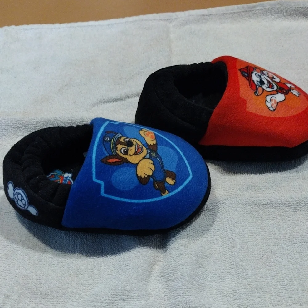 Paw Patrol Blue and Red Slippers - Picture 3 of 3